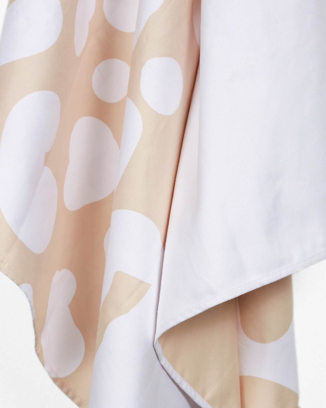 SALTII Smooth Towel | Animal Roses